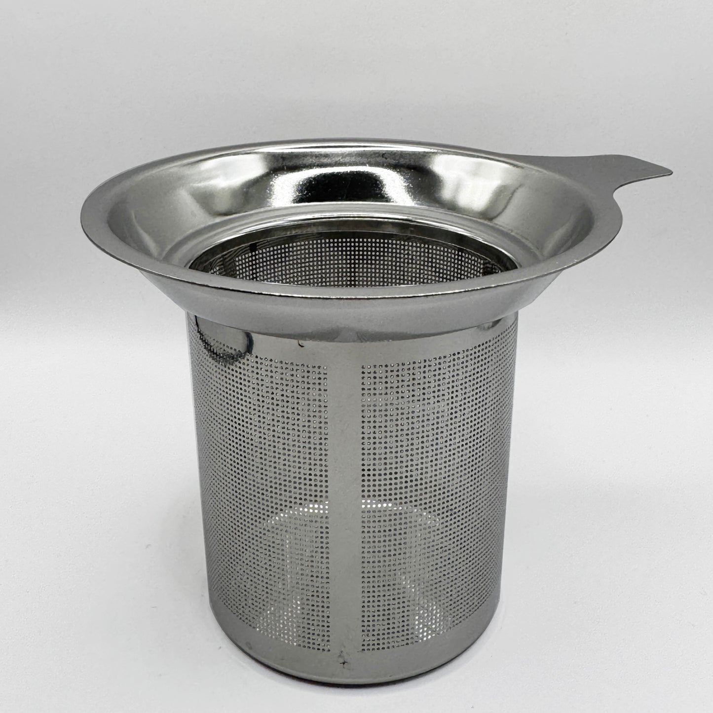 White Noise Stainless Steel Tea Strainer